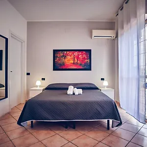 Travelershome 7metri Guest house Ciampino