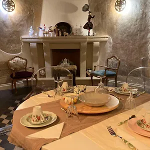 https://palazzo-siena-de-facendis.barihotels.org