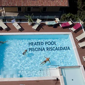 https://hotel-tropical-lido-di-jesolo.hotelslidodijesolo.com